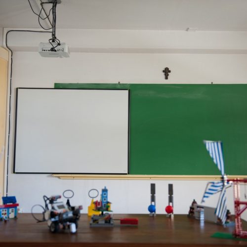 0068_tsiamoulis_egatastaseis_2012 (Medium)