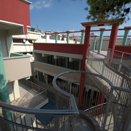 0214_tsiamoulis_2012 (Medium)