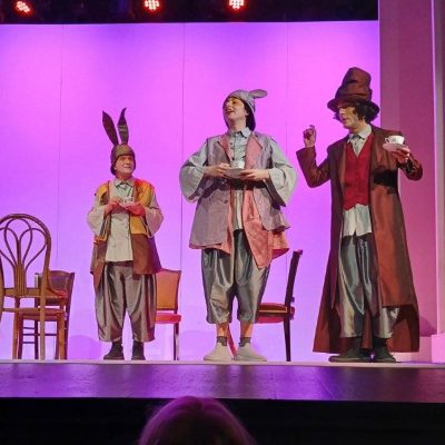 Η Αλίκη στη χώρα των θαυμάτων-12