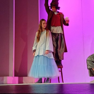 Η Αλίκη στη χώρα των θαυμάτων-22